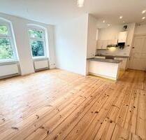 BEZUGSFREI 2-ZIMMER WOHNUNG - BERLIN PRENZLAUER BERG