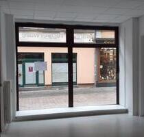 Gewerbeeinheit in Eisenach - 996,00 EUR Kaltmiete, ca.  81,60 m² in Eisenach (PLZ: 99817)