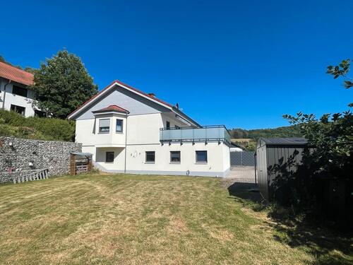 Foto - Haus in Niederstaufenbach zu verkaufen