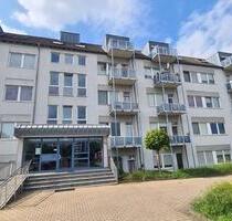 2-Zimmer, 60m², EBK, Balkon, Stellplatz - Düren Distelrath