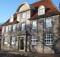 Charmante 4-Zimmer-Wohnung in historischem Mehrfamilienhaus - Jever