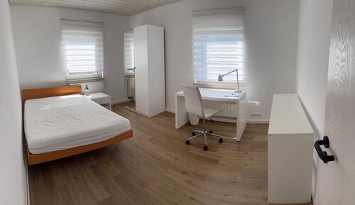 Foto - Stuttgart Bad-Cannstatt, möbl. WG-Zimmer i. 3-er WG