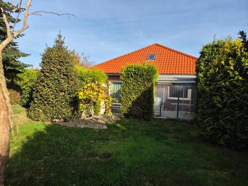 Foto - Gepflegtes Haus zur Miete 3 Zimmer, Garage und Garten
