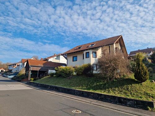 Foto - Großzügiges Mehrfamilienhaus, provisionsfrei