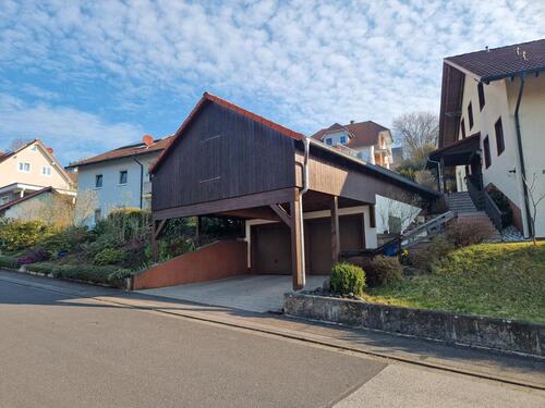 Foto - 8 Zimmer Mehrfamilienhaus, Wohnhaus zum Kaufen in Burkardroth