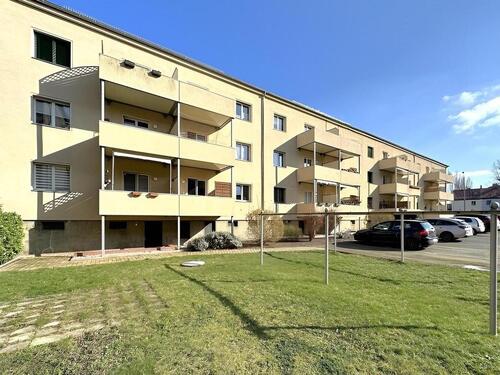 Foto - Gepflegte, helle 2-Raum-Wohnung mit EBK und großem Balkon