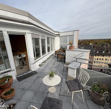 Foto - Penthousewohnung in Düsseldorf, Apartment, Terasse mit Panorama