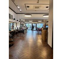 Kosmetik Raum - 950,00 EUR Kaltmiete, ca.  50,00 m² in Düsseldorf (PLZ: 40215) Stadtbezirk 3