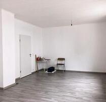 neu renovierte 3 Zimmerwohnung Erdgeschoß 76 qm Remscheid Süd