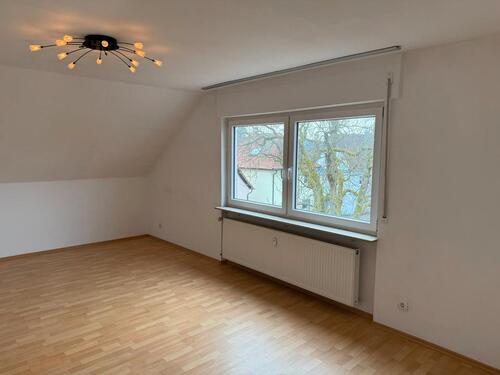 Foto - Helle 2-Zimmer Dachgeschosswohnung in Mühlacker-Lienzingen