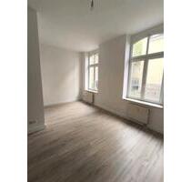 Renovierte 3 Zimmerwohnung mit neuer Einbauküche zu vermieten - Greiz