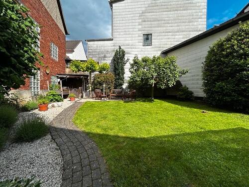 Foto - 5 Zimmer Einfamilienhaus zum Kaufen in Dautphetal
