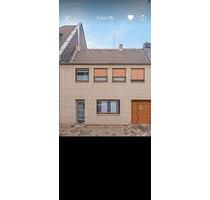 Haus in Urdenbach (1 bzw. 2 Familien) - Düsseldorf Stadtbezirk 9