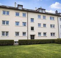 Helle renovierte 3-Zimmer-Wohnung mit EBK in Stuttgart-Bad Cannstatt