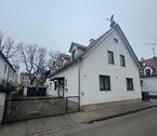 Foto - Mehrfamilienhaus mit drei Wohneinheiten in sehr guter Lage