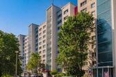 Foto - 2 Zimmerwohnung mit Aufzug, Balkon und Bad mit Dusche!