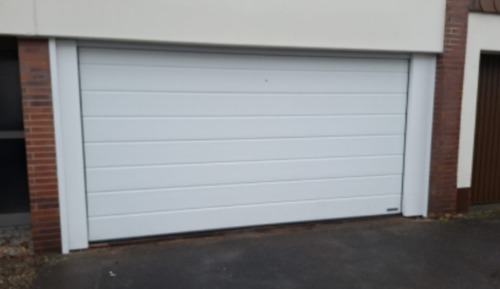 Foto - Garage am Ortenberg 3,75m breit, 1,87m hoch und 5,2m tief