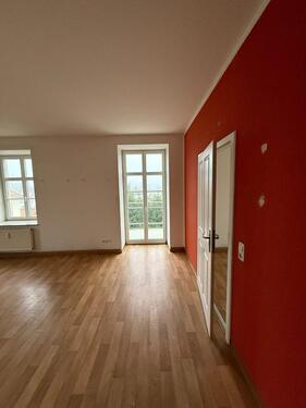 Foto - Helle 2-Zimmer-Wohnung mit Balkon – 68 m² zur Miete