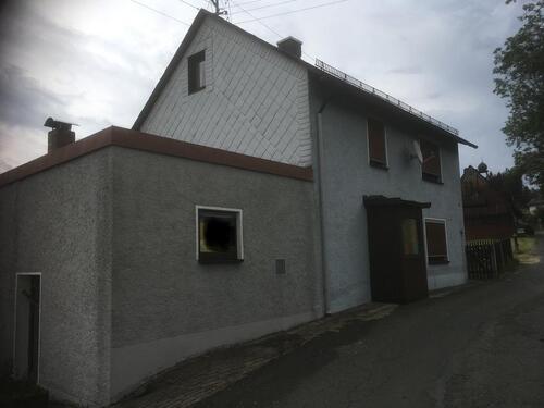 Foto - Günstige Haus mit Garage, SAT-TV