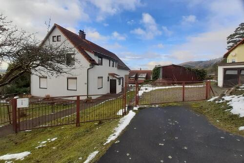Foto - Haus mit Panoramablick – großzügiges Grundstück, viel Potenzial