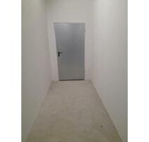 L1049: Selfstorage Garage-Lagerraum, Halle, Selbstlager, Haus-Wohnung-Umzug lagern. Store-Box, Lagerbox, Frachtraum, Lager-Box,Stellplatz-Möbel-Küche, kein feuchter Seecontainer kein Lagercontainer - Hamm Heessen