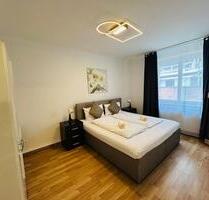 Schönes Zimmer in 3-er WG (16 qm) - Stuttgart Stuttgart-Nord