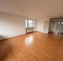 Frisch renovierte 3-Zimmer-Wohnung mit Balkon, Wohnen mit Platz für ein Homeoffice - Köln Nippes