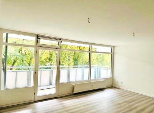 Foto - Renovierte, unvermietete, helle & freundliche Einzimmerwohnung