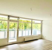 Renovierte, unvermietete, helle & freundliche Einzimmerwohnung - Hamburg Langenhorn