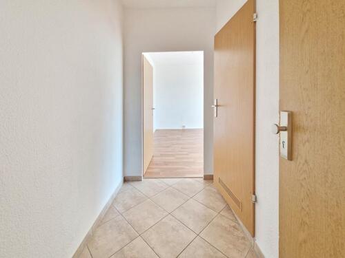 Foto - Große 1-Zimmer-Wohnung im Erdgeschoss mit Balkon!