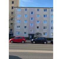 Zentrale 3-Zimmer-Wohnung mit Sonnenbalkon — sofort bezugsfrei! - Braunschweig Östliches Ringgebiet