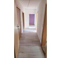 Wohnung, 2 OG - 589,00&nbsp;EUR Kaltmiete, ca.&nbsp; 88,00&nbsp;m&sup2; in Weida (PLZ: 07570)