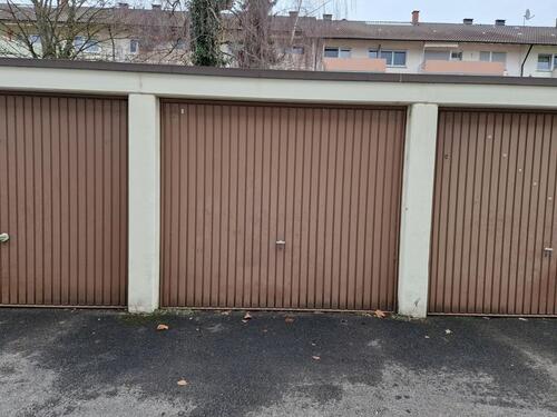 Foto - Saubere Einzelgarage zu vermieten.