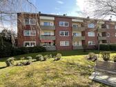Foto - Bereits modernisierte 3 -ZKB-Balkonwohnung in Heppens zu vermieten!