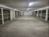 Foto - Tiefgaragenstellplatz zu vermieten – Sicher, trocken und bequem