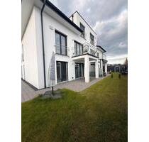 Moderne Neubau 2-Zimmer Wohnung mit Garten & Terrasse in Minden