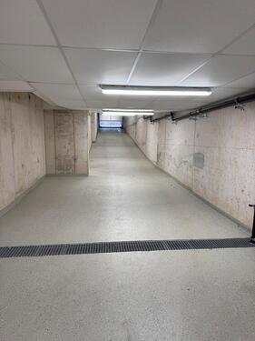 Foto - Tiefgarage - 150,00 EUR Miete,