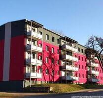 Neu saniert und fairer Preis --- 4-Raum-WE mit Balkon + PKW-Stellplatz ! - Gera Alt-Bieblach