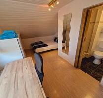 Wohnung - Zimmer Vermietung oder Etagen Vermietung - Wiesau Kornthan