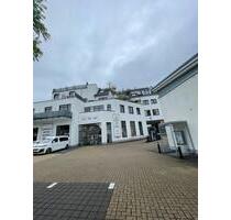 Top Penthouse in Olpe Zentrum, elegante, helle 4 ZKB DG Wohnung, mit Aufzug