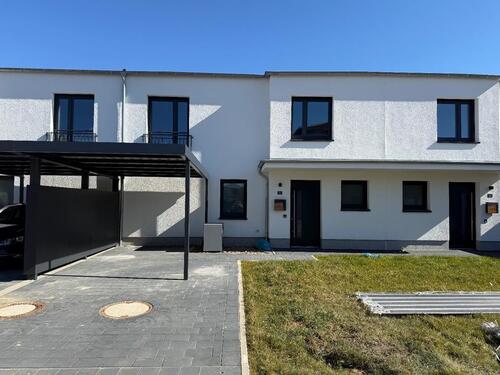 Foto - 4-Zimmer Reihenhaus in ruhigem Neubaugebiet in Haste