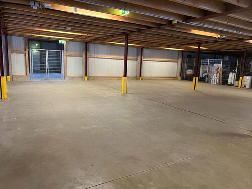 Foto - HalleLagerhalleGarageLagerLagerraum