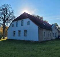 3 Raum Wohnung im alten Gutshaus mit HOF, Garage & Ruhe etc. - Murchin