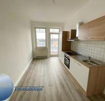 Stark! Renovierte 2 Raum Wohnung mit Balkon und EBK! - Plauen Bahnhofsvorstadt