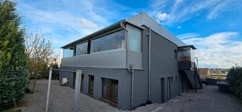 Foto - Geschäftshaus – Halle , Büro und Wohnung auf 1496 qm Grundstück