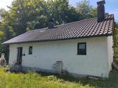 Foto - Wohnhaus, Haus, Baugrundstück, Baugrund