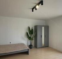 WG Zimmer | Innenstadt - 495,00&nbsp;EUR Kaltmiete, ca.&nbsp; 13,50&nbsp;m&sup2; in Augsburg (PLZ: 86153) Innenstadt