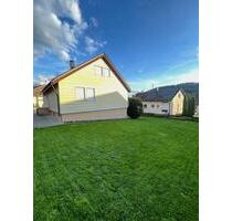 Einfamilienhaus mit großem Grundstück & Potenzial – ruhige Lage - Donzdorf