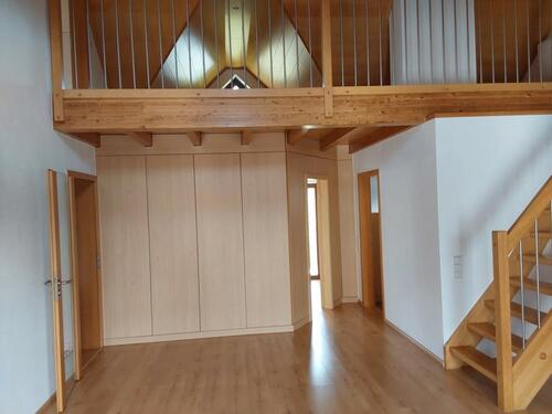 Foto - 4 Zimmer Dachgeschoßwohnung zur Miete in Brensbach
