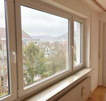 89 m² Innenstadtlage mit neuer Einbauküche (2025) und Balkon - Tübingen 89 m² Innenstadtlage mit neuer Einbauküche (2025) und Balkon - Tübingen